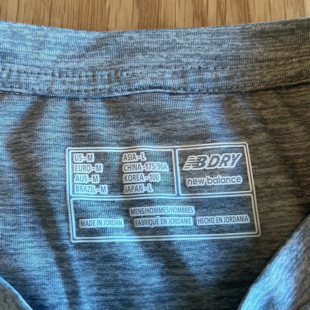 Men’s tee - Picture 2 of 2